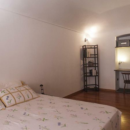 Monikapsa Apartment Turin Luaran gambar